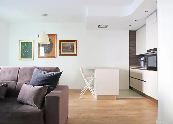 Porta Romana Elegant Apartment